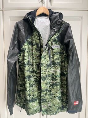 Columbia Men's Outdry Waterproof Rain Jacket from high end PFG line